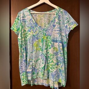 Lilly Pulitzer Etta V-Neck Tee T-Shirt Size XL in Beach Happy Blue